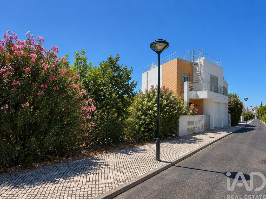 Land in Vila Real de Santo Antonio - Image 3