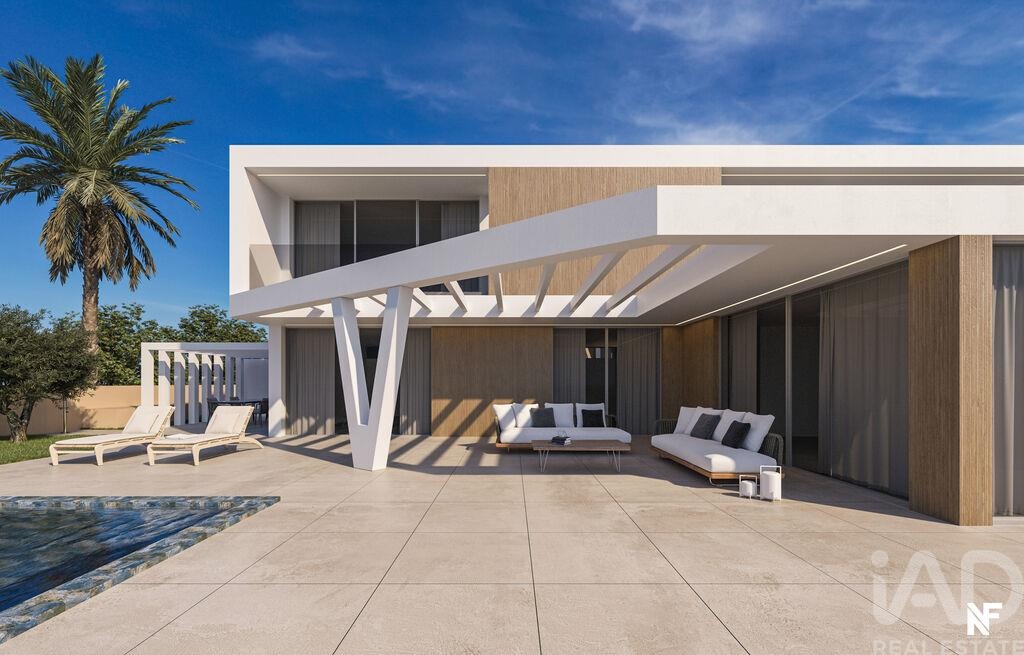 House in Canico - view 1