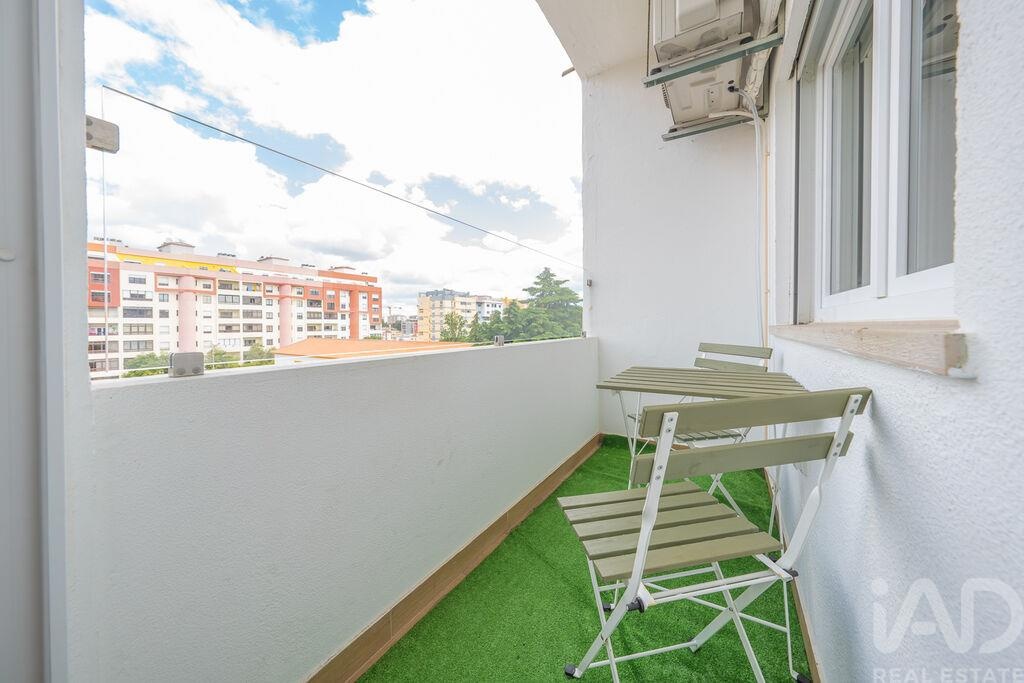 Apartment in Setubal (Sao Sebastiao) - Image 2