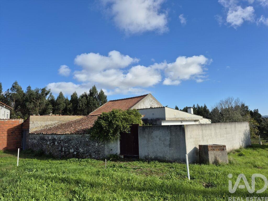 House in Casais da Cidade - Image 2
