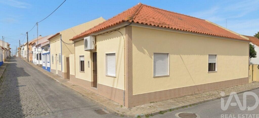 House in Santa Margarida da Serra - view 1