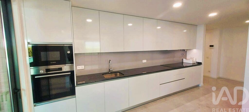 Apartment in Correeira - Image 2