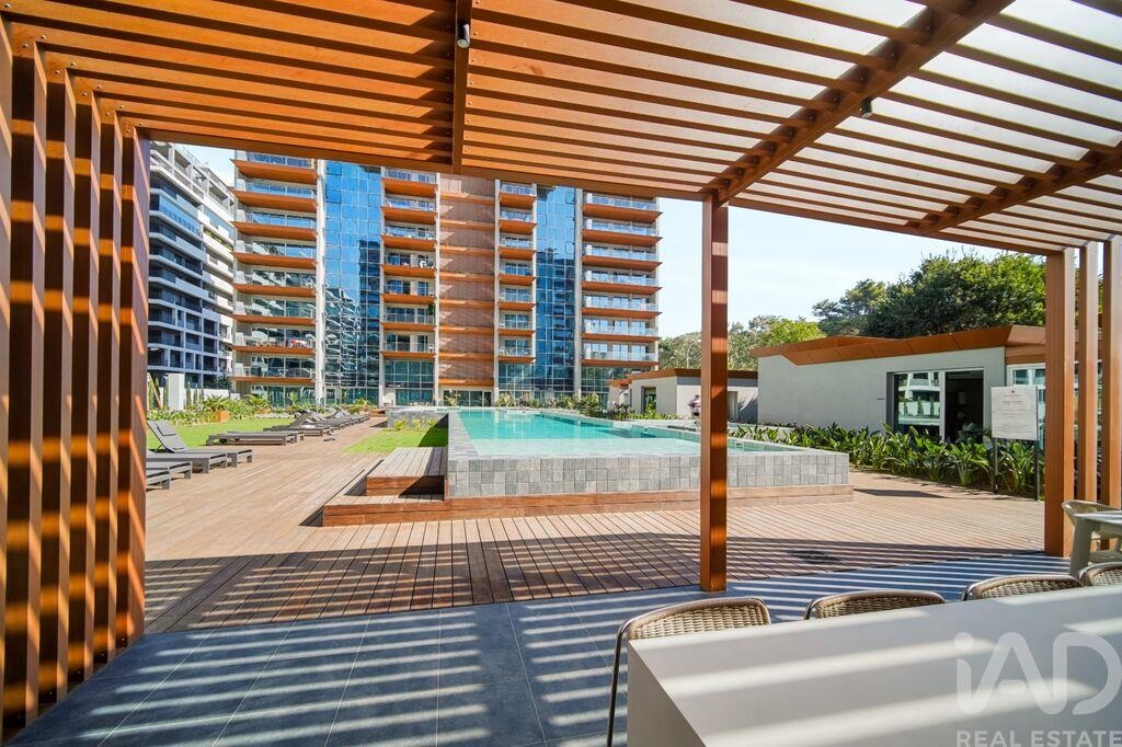 Apartment in Alges - Image 5