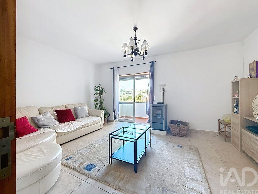 Apartment in Serra do Bouro - view 1