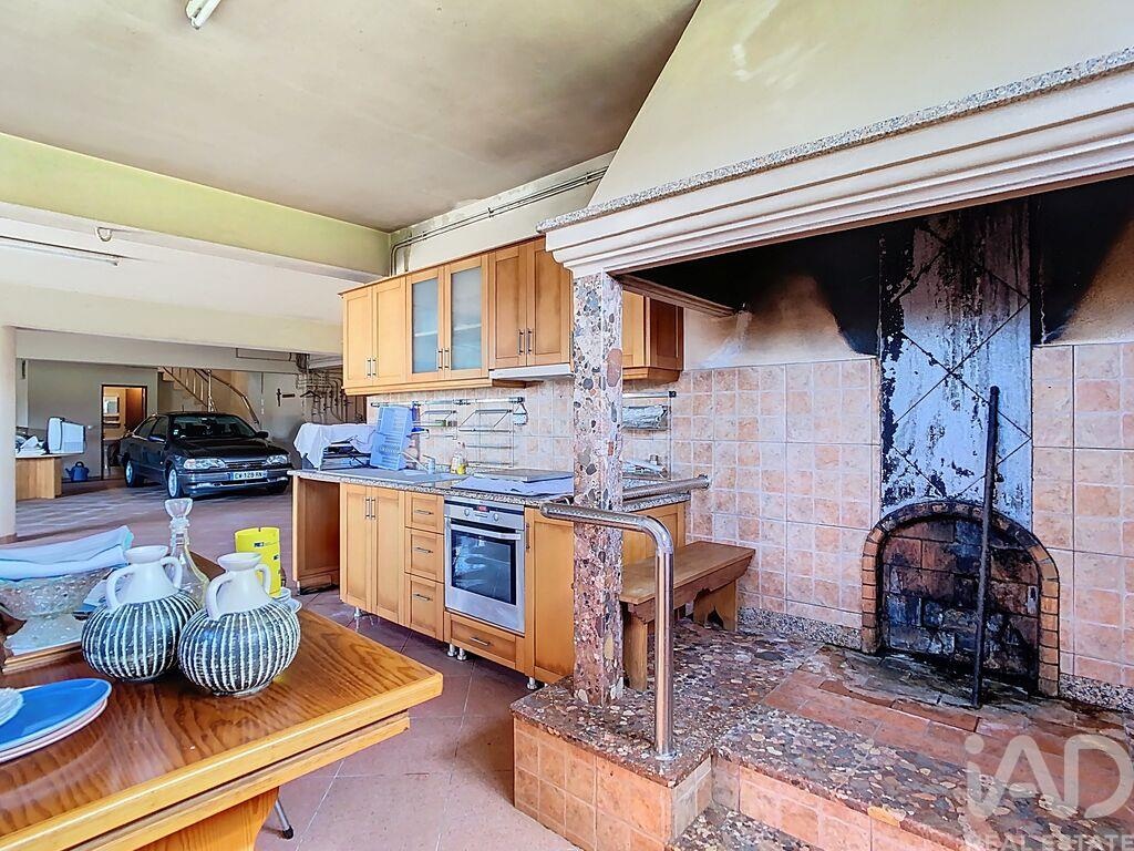 House in Porto de Mos - Image 4