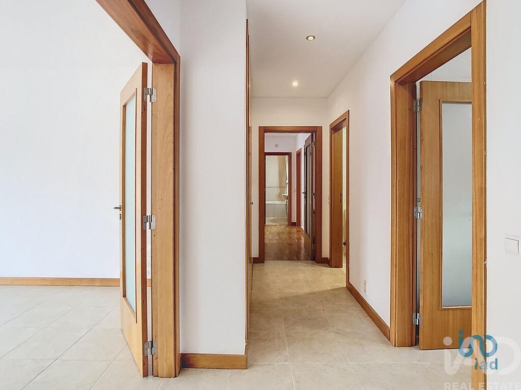 Apartment in Batalha - Image 2