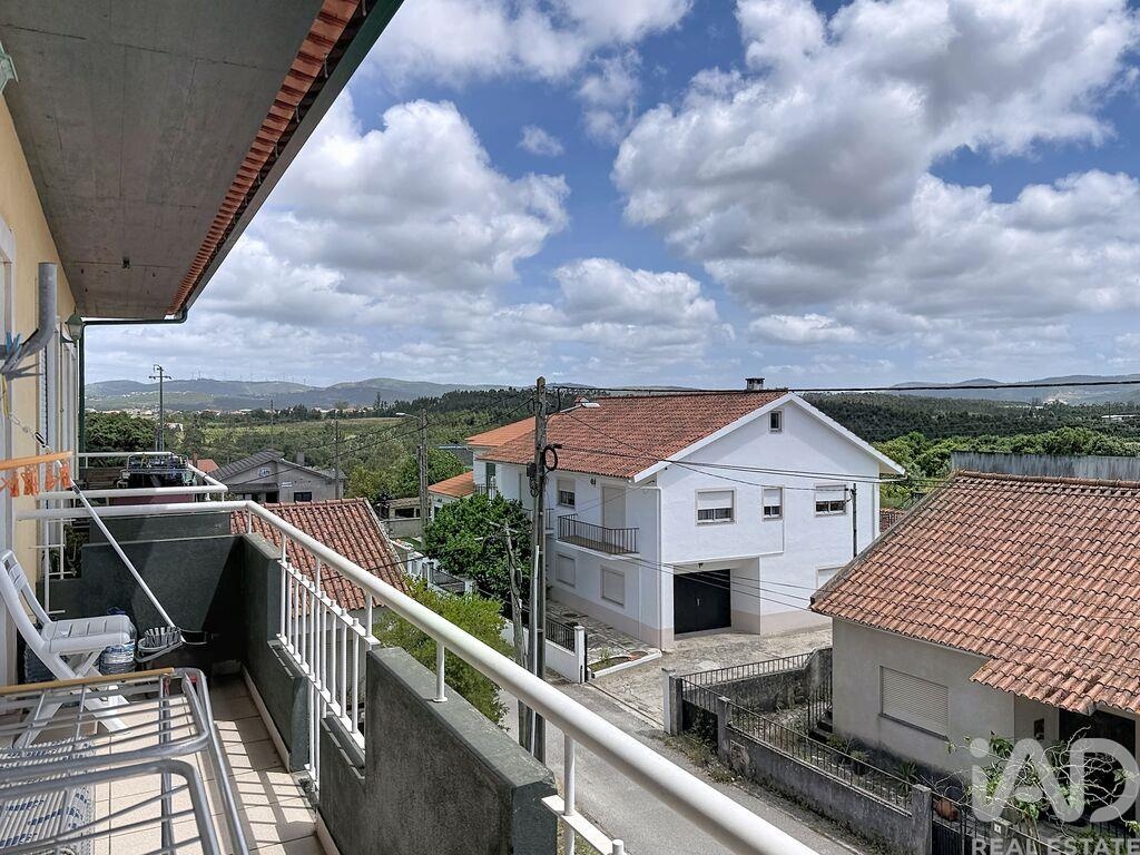 Apartment in Calvaria de Cima - Image 3