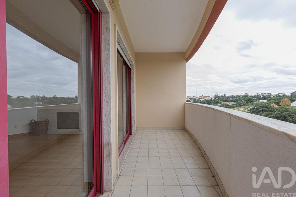Apartment in Seixal - Image 5