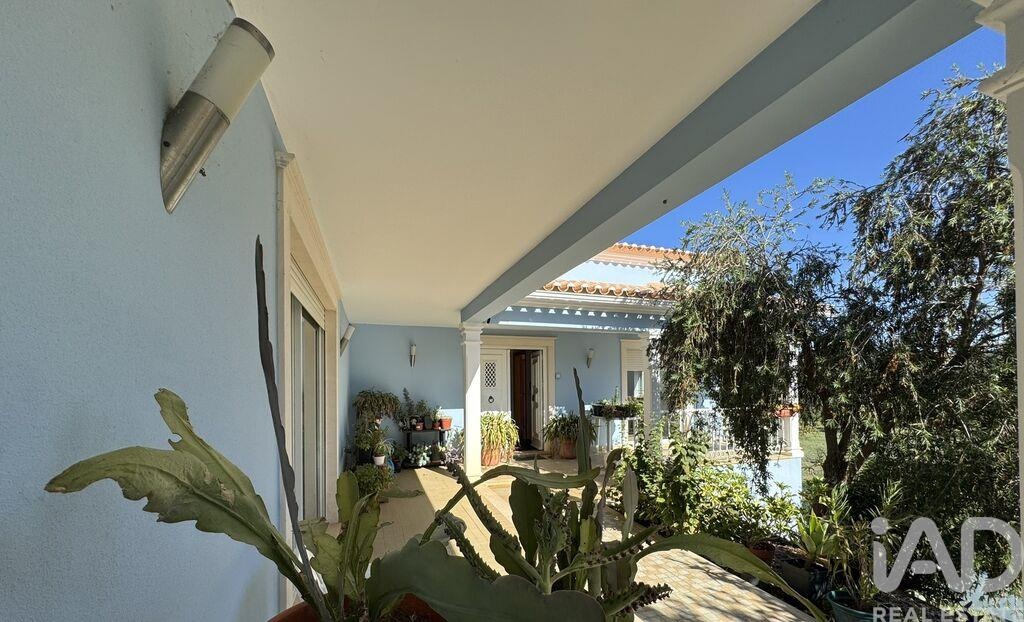 House in Junceira - view 1