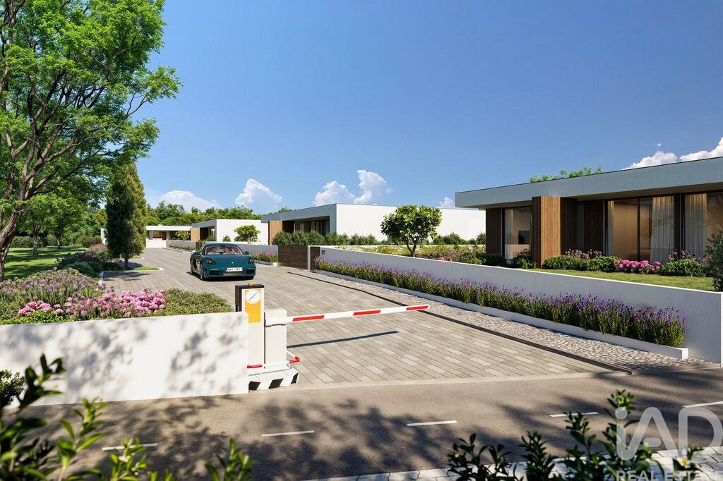 House in Tornada - view 1