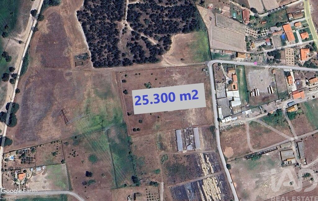 Land in Samora Correia - view 1