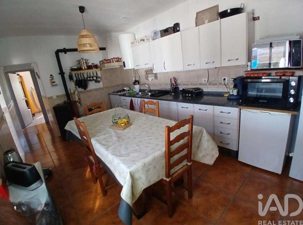 House in Martim Longo - Image 5