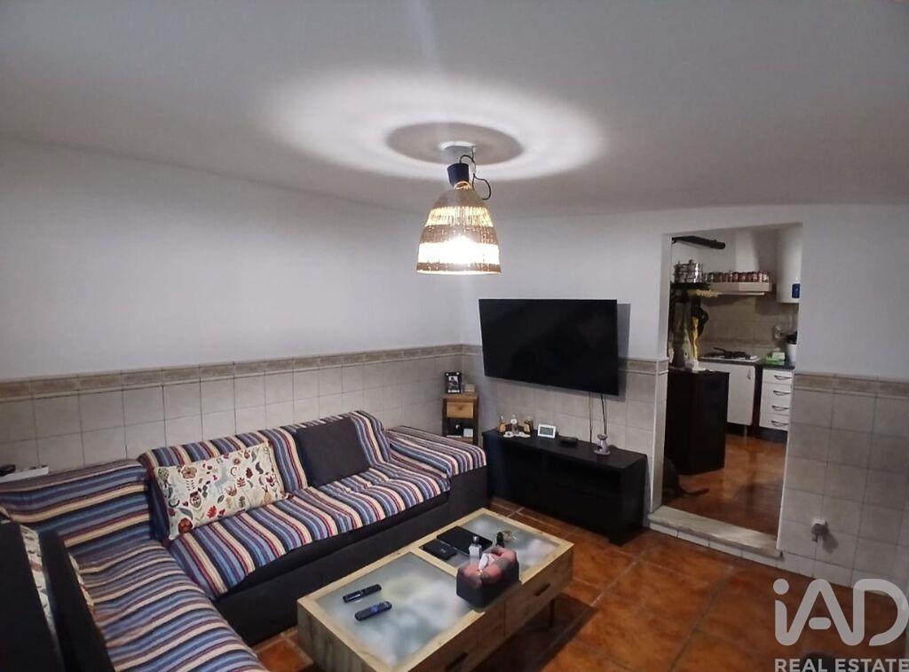 House in Martim Longo - Image 4