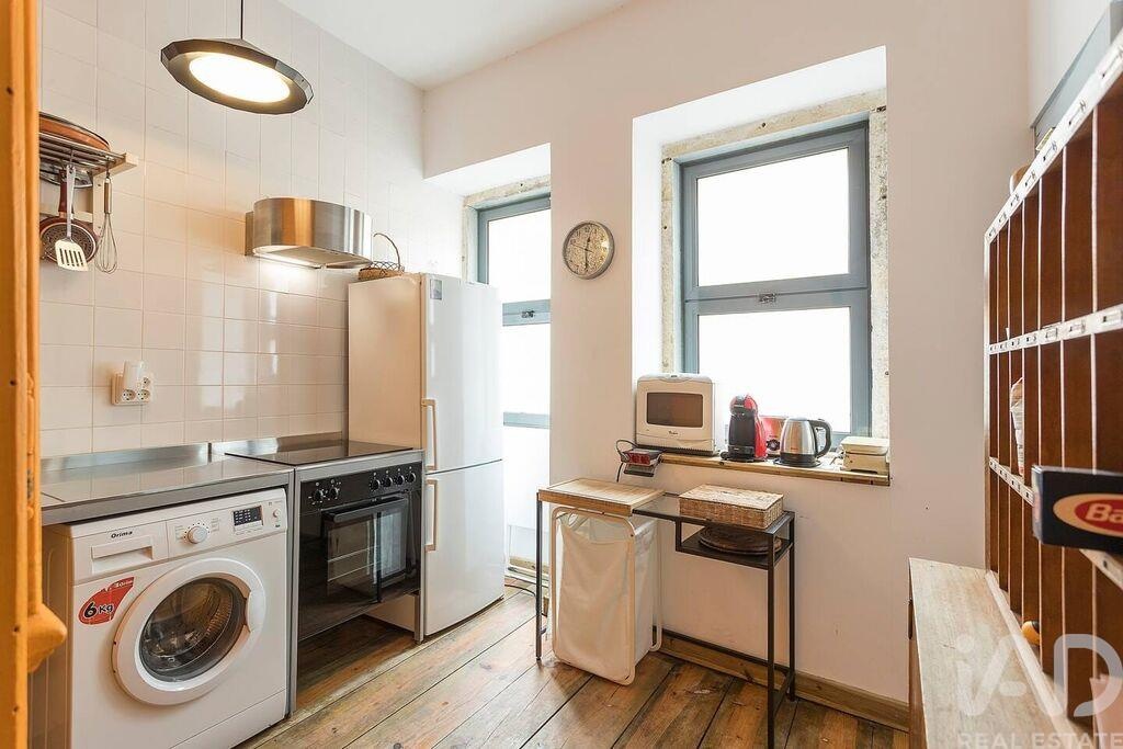 House in Lisbon - Image 2