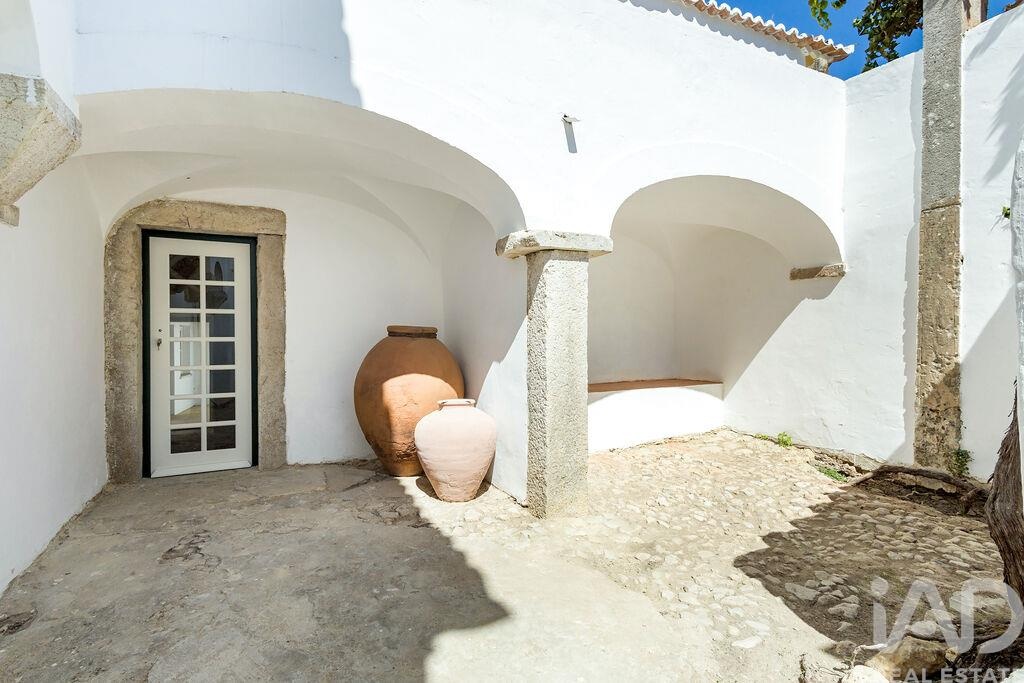 House in Brejos de Azeitao - Image 5