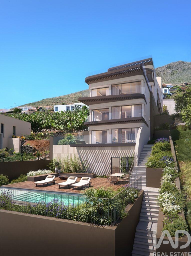 Apartment in Sao Martinho - view 1