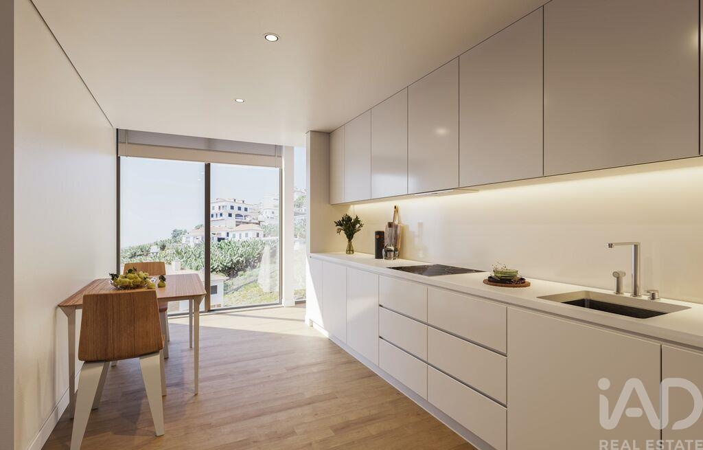 Apartment in Camara de Lobos - Image 5