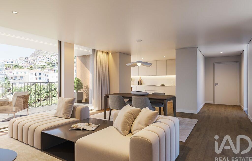 Apartment in Camara de Lobos - Image 4