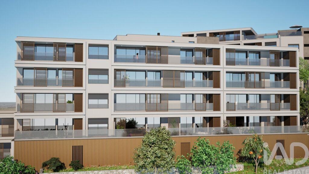 Apartment in Camara de Lobos - view 1