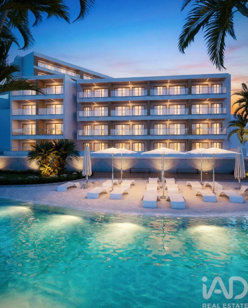 Apartment in Funchal (Santa Maria Maior) - Image 2