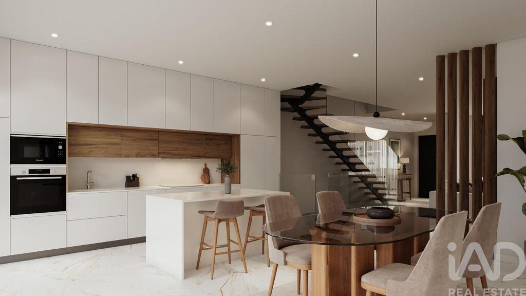 House in Portimao - Image 5