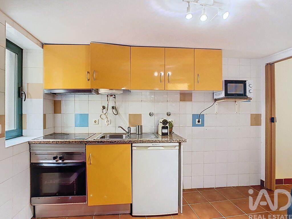 Apartment in Santa Maria Maior - Image 2