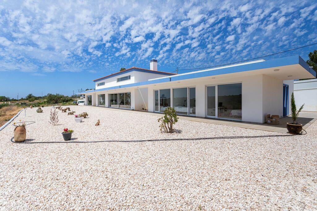 House in Ferragudo - Image 5