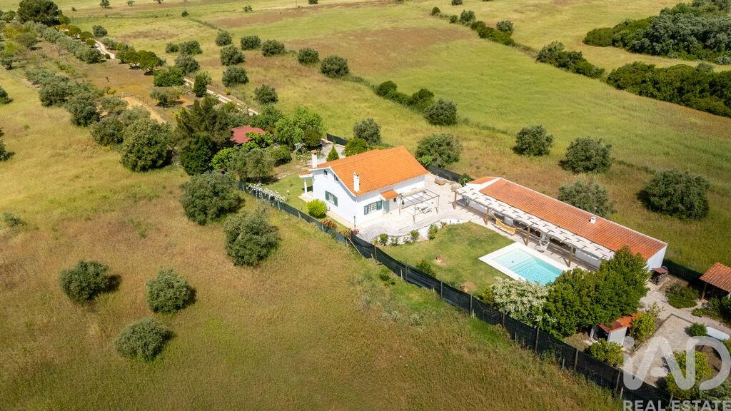 House in Almoster - view 1