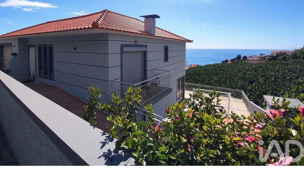 House in Arco da Calheta - view 1