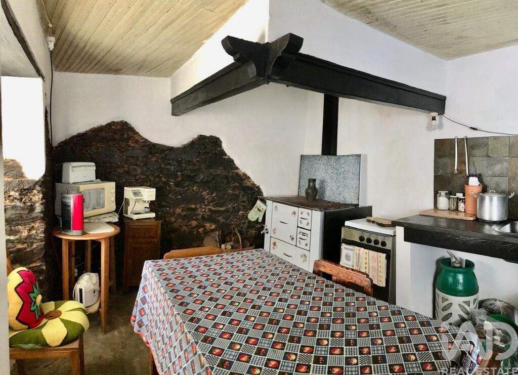 House in Celavisa - view 1