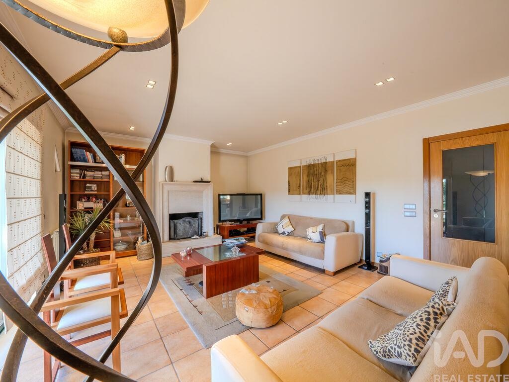 House in Santa Eufemia - Image 3