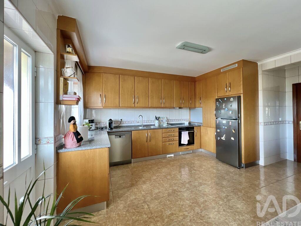 House in Cunha Alta - Image 5