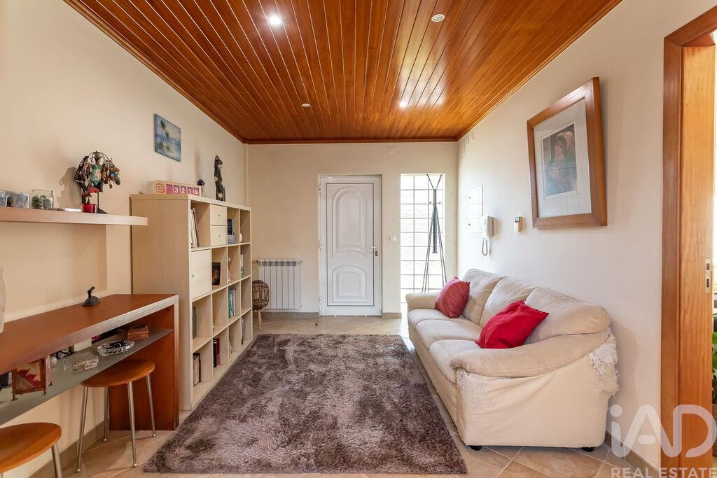 House in Brejos de Azeitao - Image 3