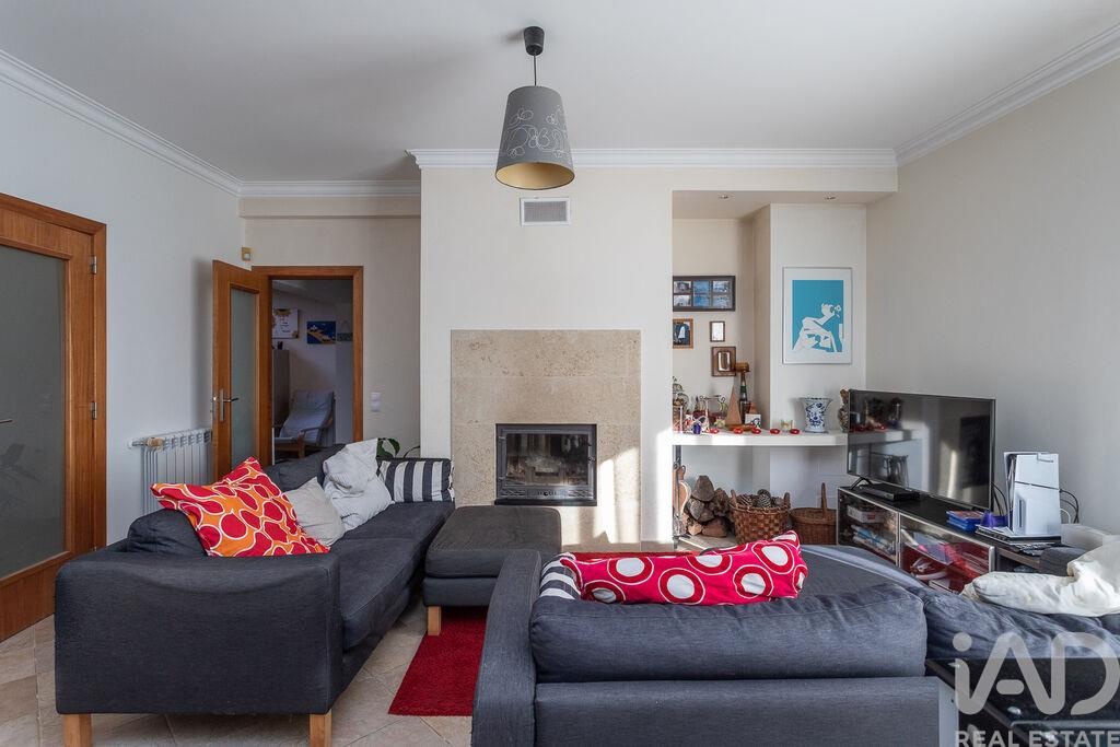 House in Brejos de Azeitao - Image 5