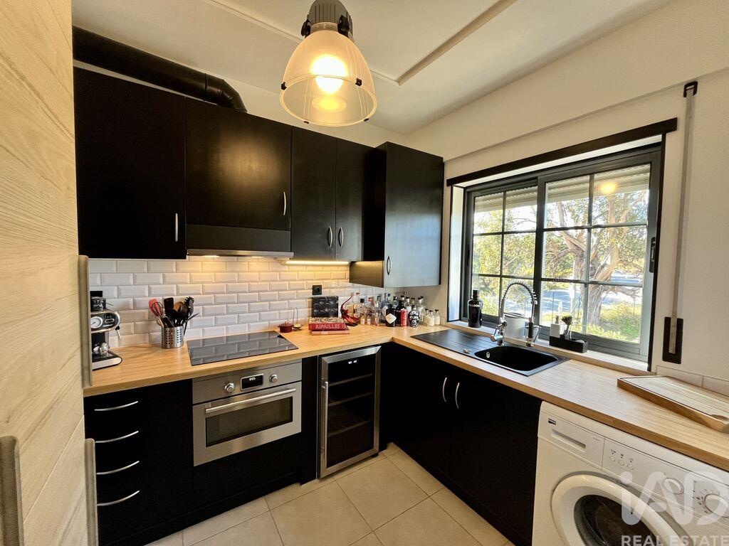 Apartment in Quinta do Anjo - Image 3