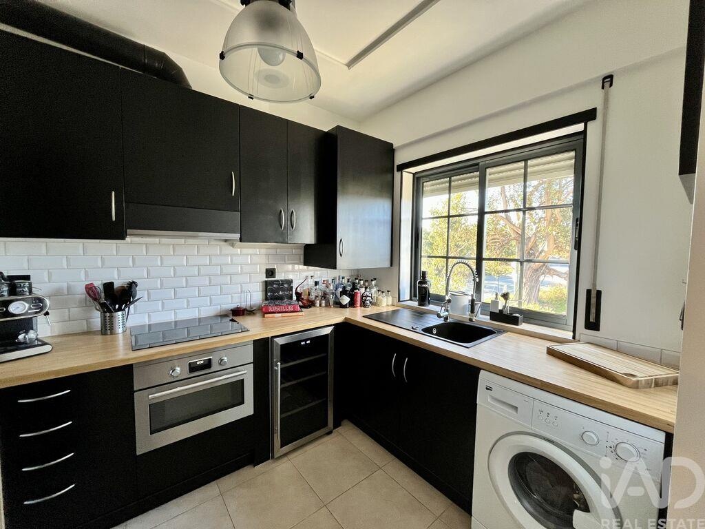 Apartment in Quinta do Anjo - Image 4