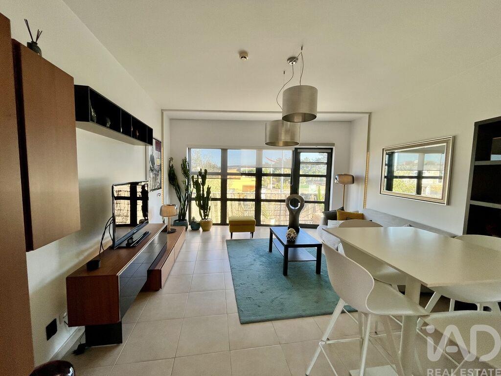 Apartment in Quinta do Anjo - Image 2