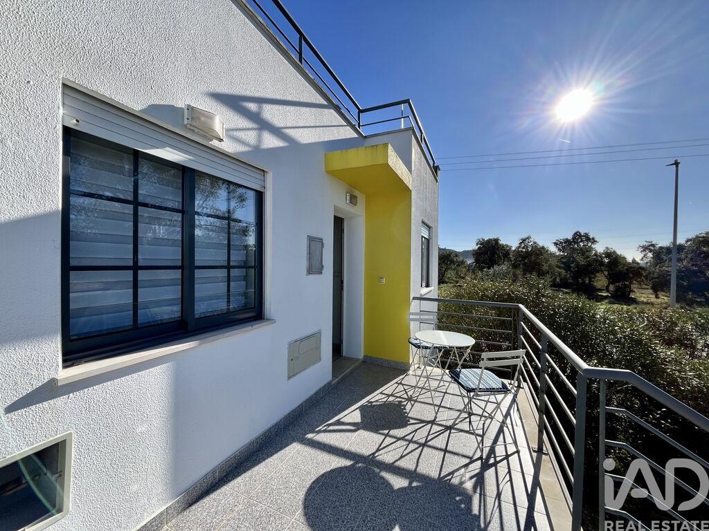 Apartment in Quinta do Anjo - view 1