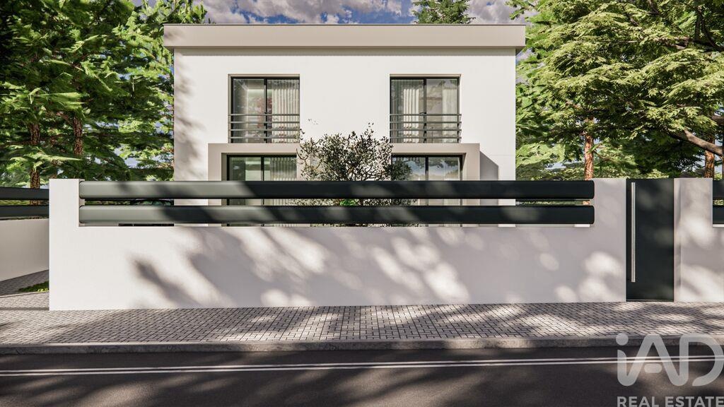 Land in Brejos de Azeitao - view 1