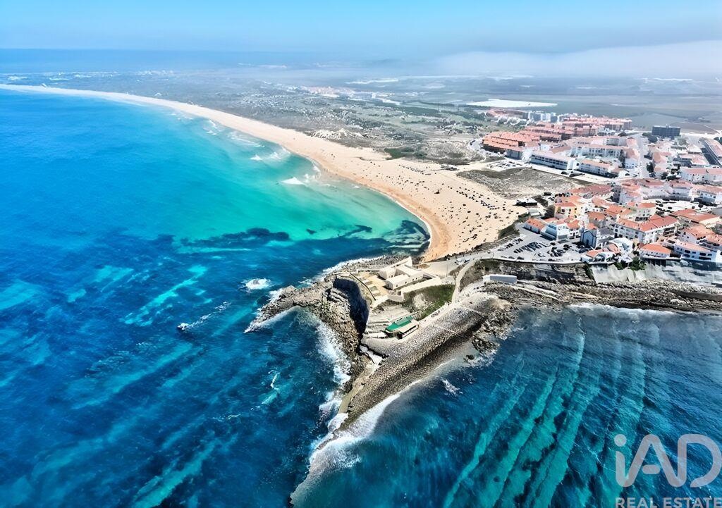 Apartment in Atouguia da Baleia - view 1