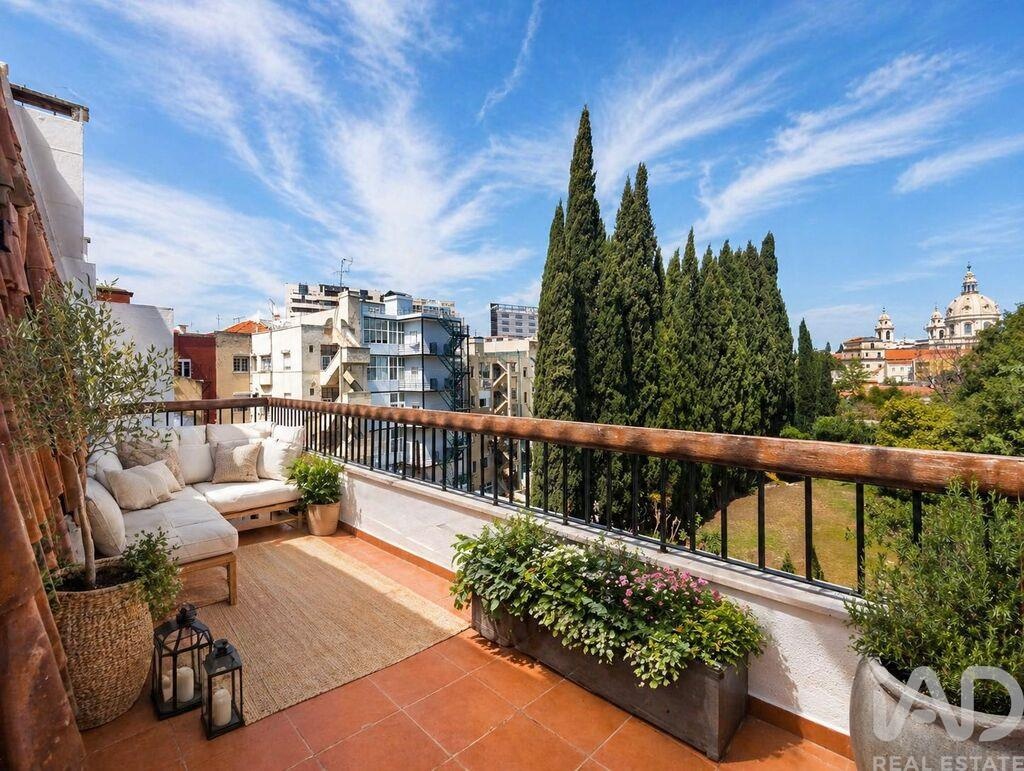 Apartment in Lapa - view 1