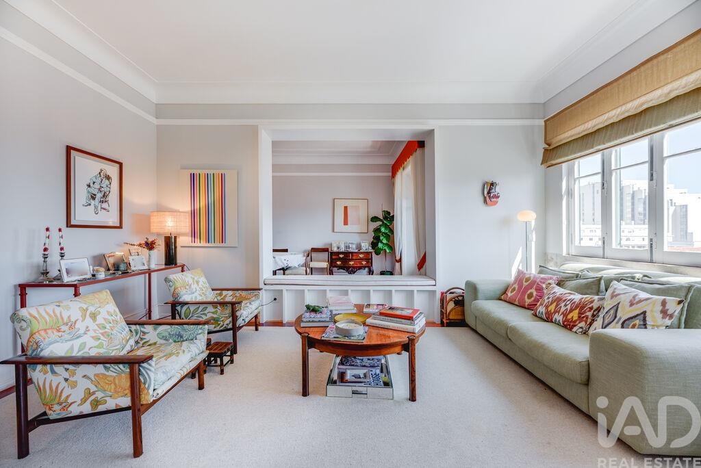 Apartment in Lisbon - Image 4