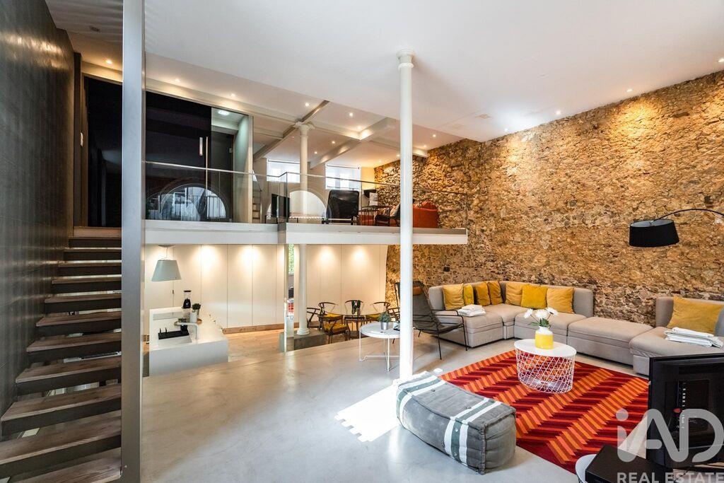 Apartment in Santa Maria Maior - Image 2