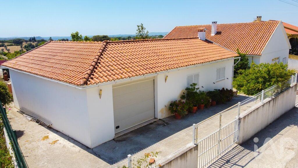 House in Abitureiras - Image 2