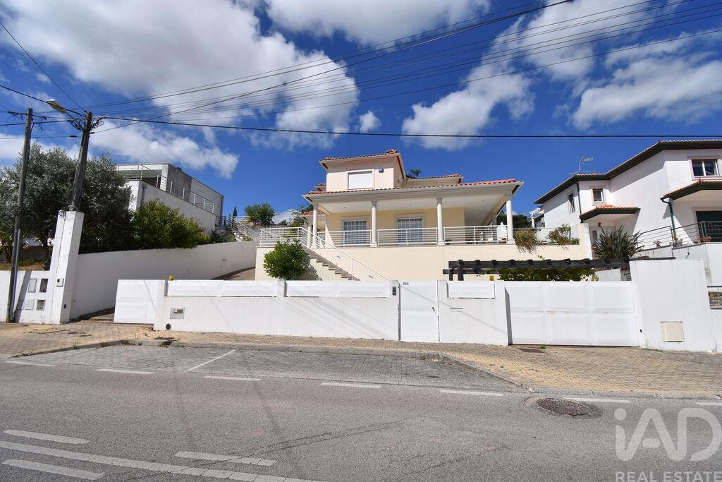 House in Eiras - Image 2