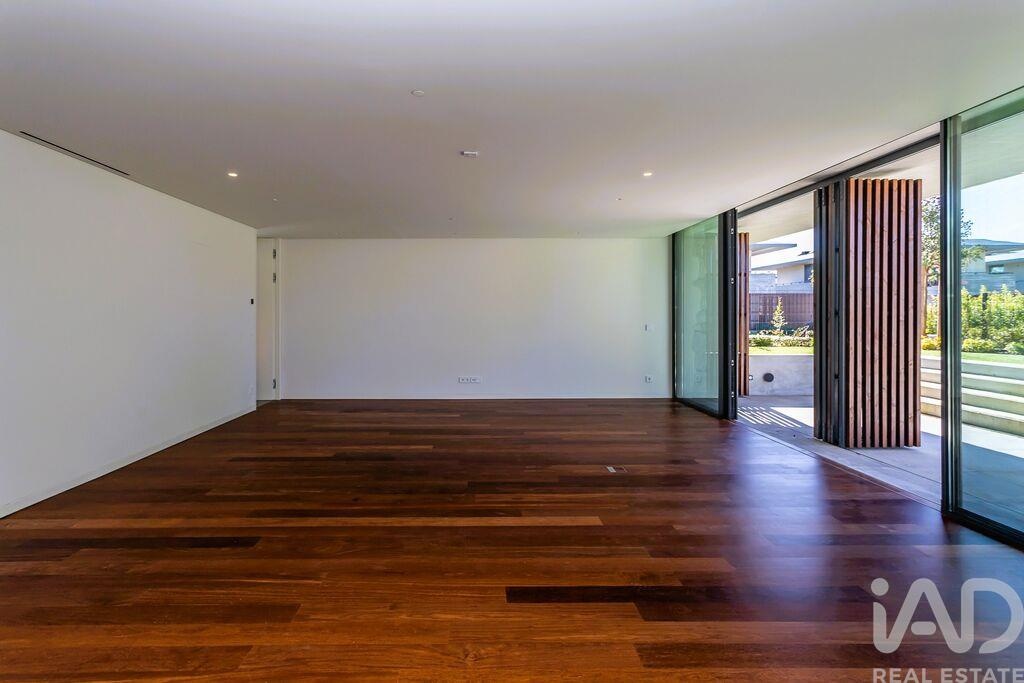 Apartment in Cascais - Image 3