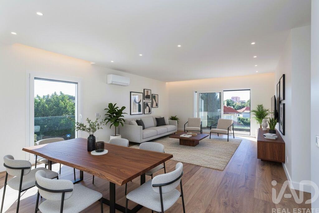 Apartment in Cascais - view 1