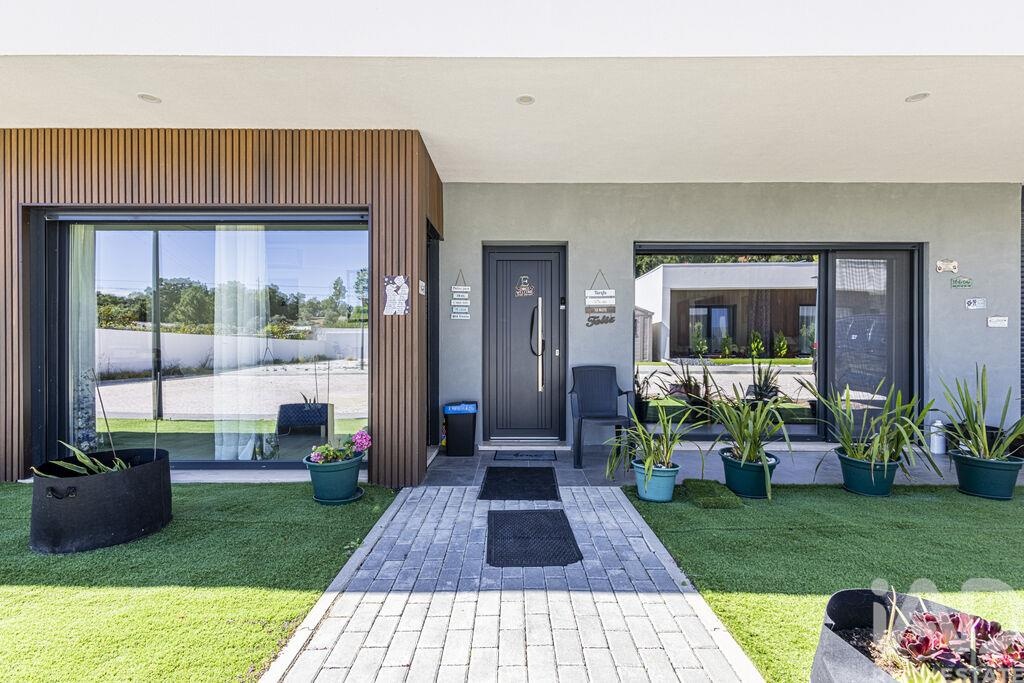 House in Rio Maior - Image 2