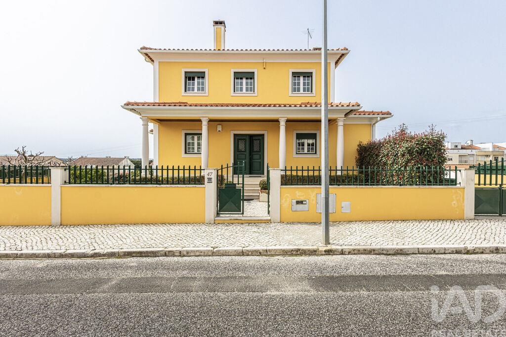 House in Rio Maior - Image 2