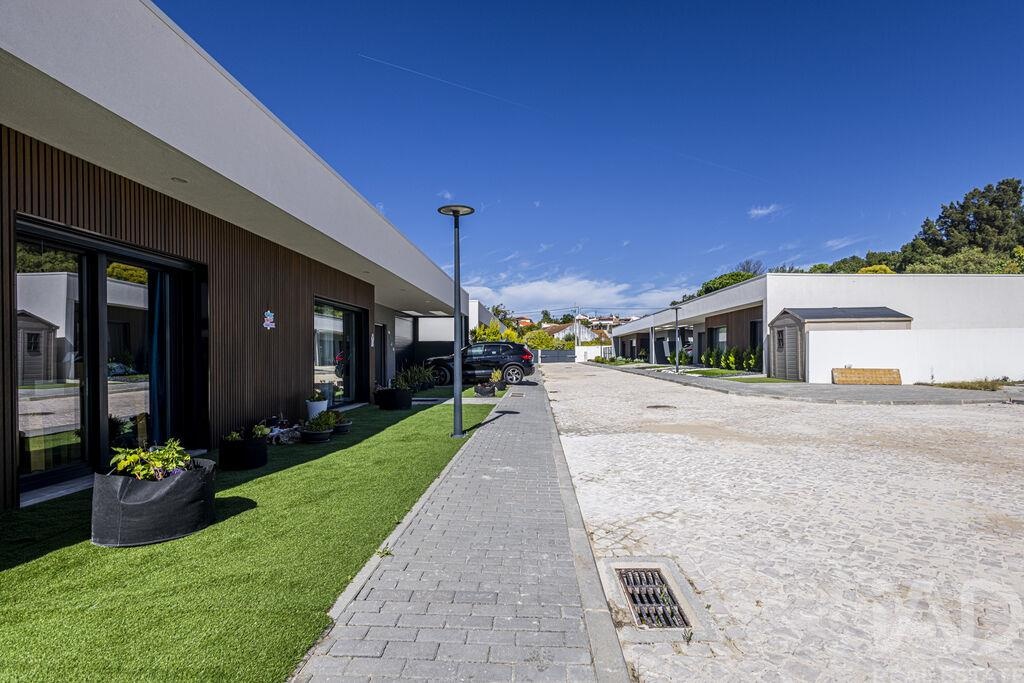 House in Rio Maior - Image 3